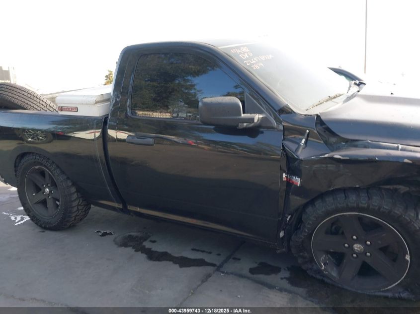 2019 Ram 1500 Classic Tradesman 4X2 6'4 Box VIN: 3C6JR6AT3KG722879 Lot: 43959743