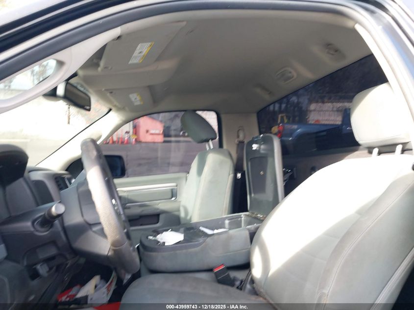 2019 Ram 1500 Classic Tradesman 4X2 6'4 Box VIN: 3C6JR6AT3KG722879 Lot: 43959743