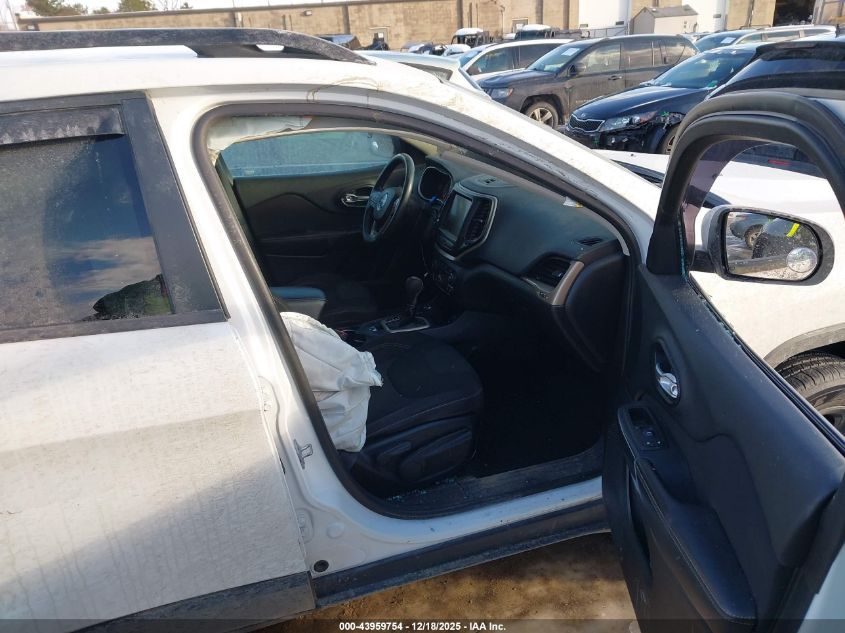 2016 Jeep Cherokee Altitude VIN: 1C4PJMCB4GW139992 Lot: 43959754