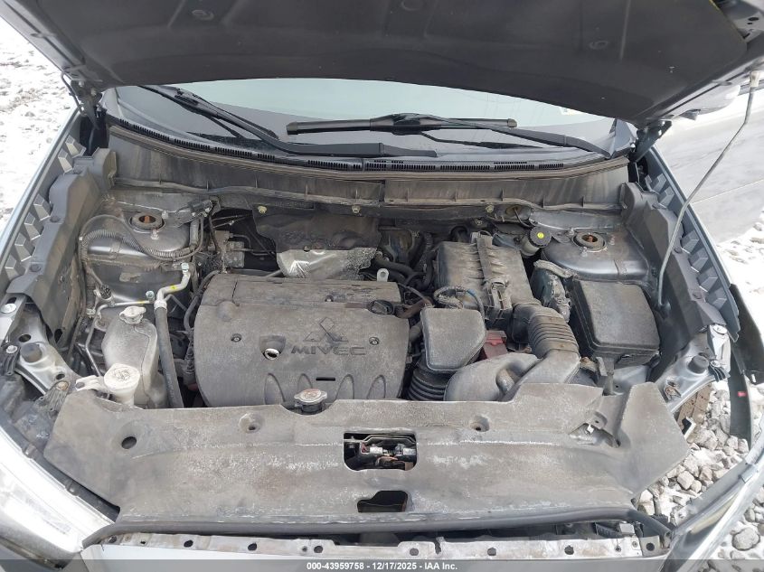 2018 Mitsubishi Outlander Sport 2.4 Se VIN: JA4AR3AW1JZ002460 Lot: 43959758