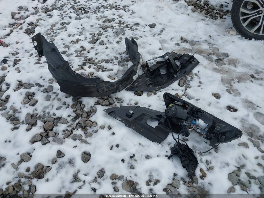 2018 Mitsubishi Outlander Sport 2.4 Se VIN: JA4AR3AW1JZ002460 Lot: 43959758