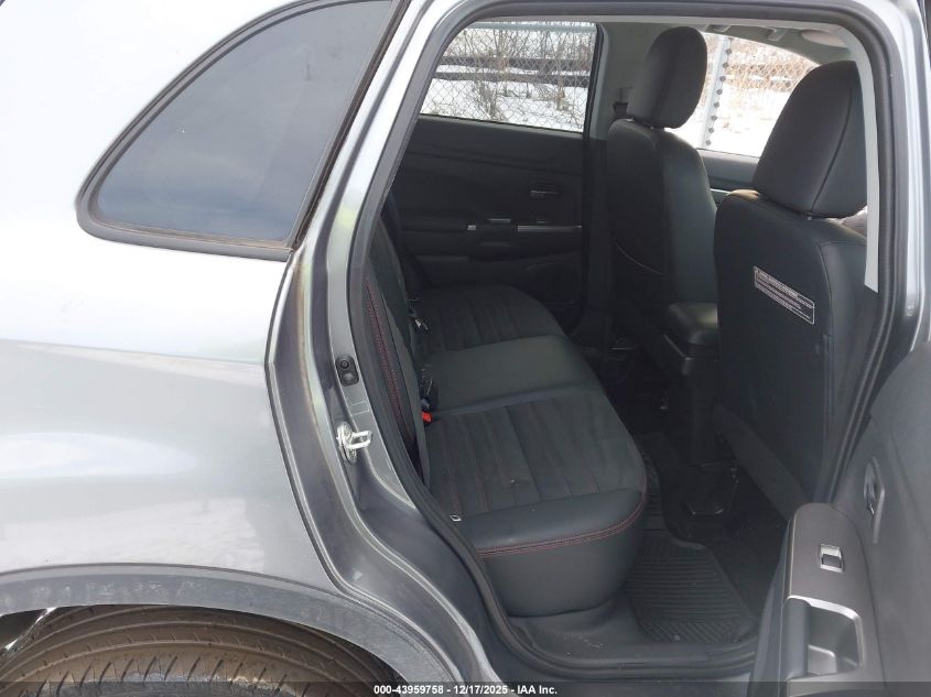 2018 Mitsubishi Outlander Sport 2.4 Se VIN: JA4AR3AW1JZ002460 Lot: 43959758