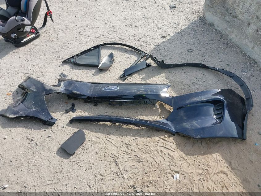 2018 Chevrolet Equinox Lt VIN: 3GNAXJEV6JS621142 Lot: 43959770