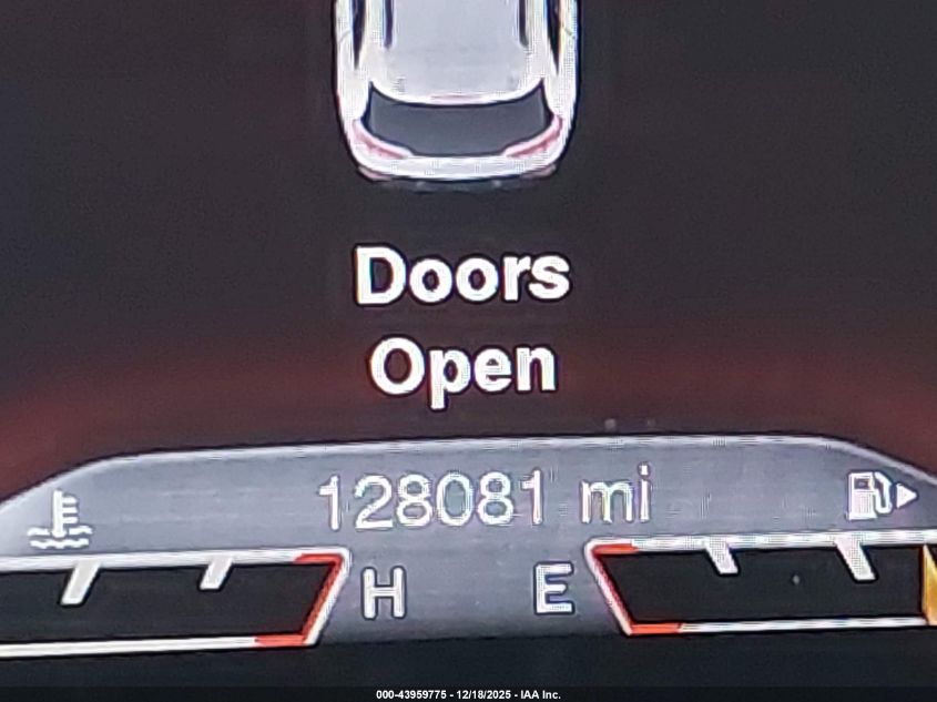 2015 Jeep Cherokee Limited VIN: 1C4PJMDS9FW667038 Lot: 43959775