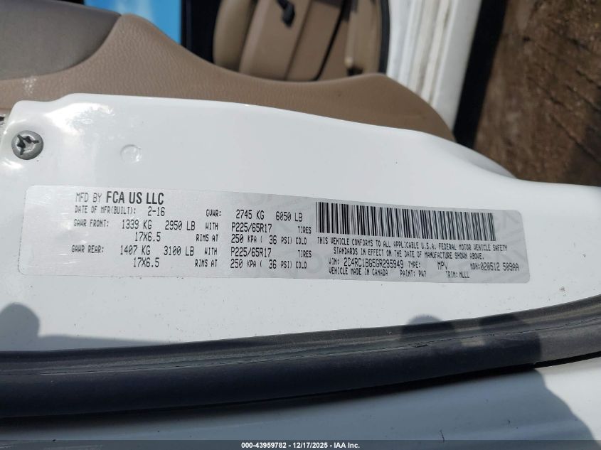 2016 Chrysler Town & Country Touring VIN: 2C4RC1BG5GR295949 Lot: 43959782