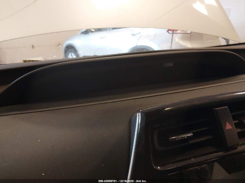 2021 Toyota Prius Le Awd-E VIN: JTDL9MFU9M3030980 Lot: 43959781