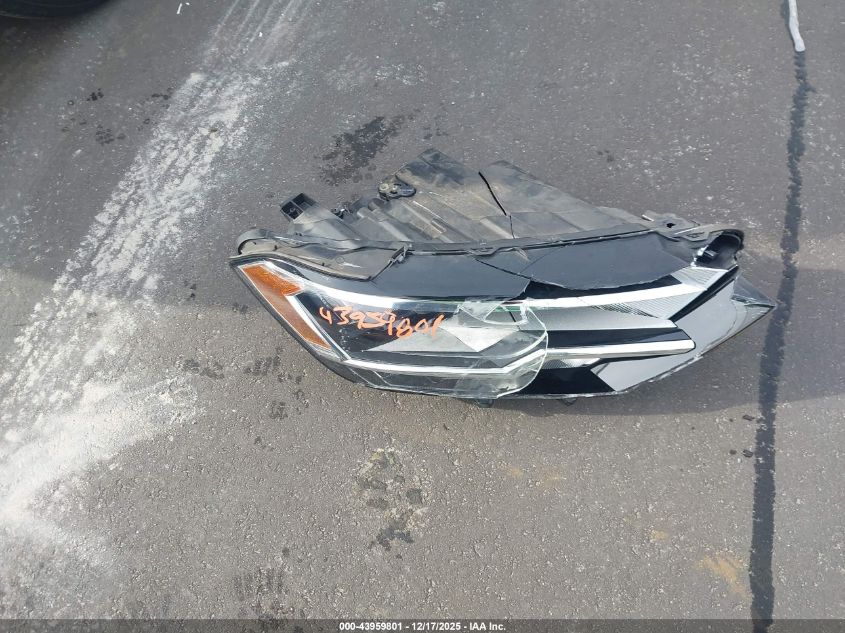 2019 Volkswagen Jetta 1.4T R-Line/1.4T S/1.4T Se VIN: 3VWC57BU7KM037096 Lot: 43959801