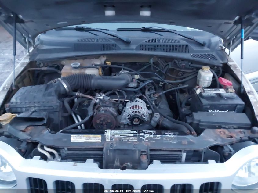 2005 Jeep Liberty Sport VIN: 1J4GL48KX5W630786 Lot: 43959819