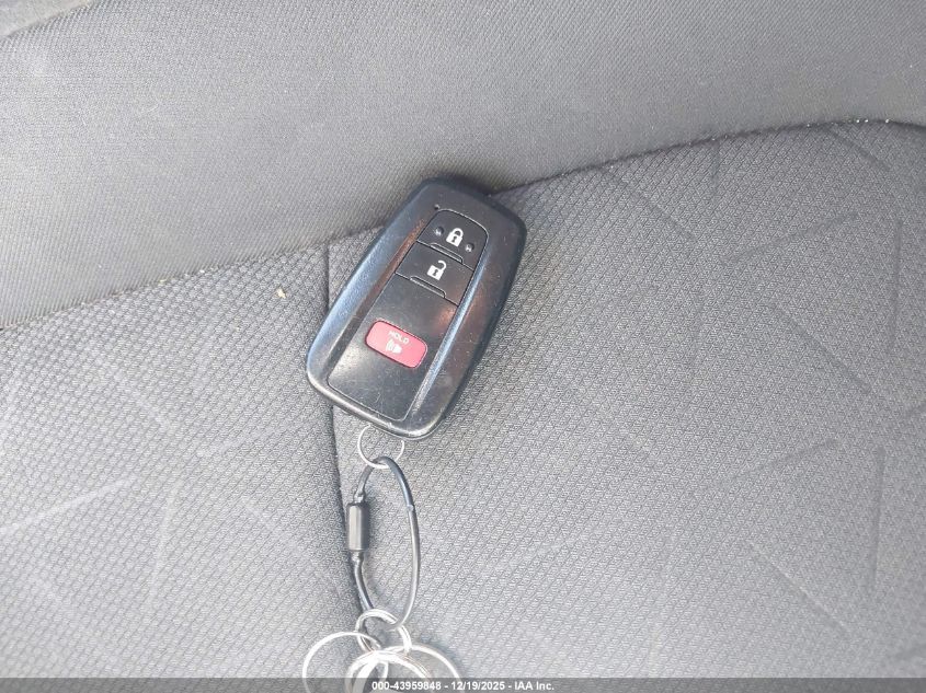 2021 Toyota Rav4 Xle VIN: 2T3W1RFV5MW117492 Lot: 43959848