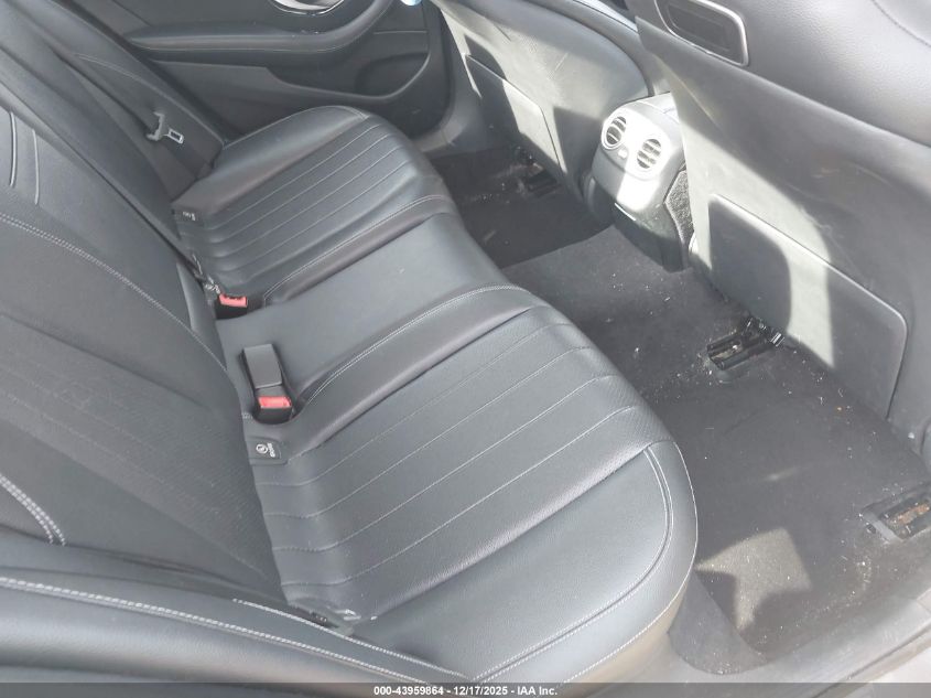 2018 Mercedes-Benz E 300 VIN: WDDZF4JB9JA374055 Lot: 43959864
