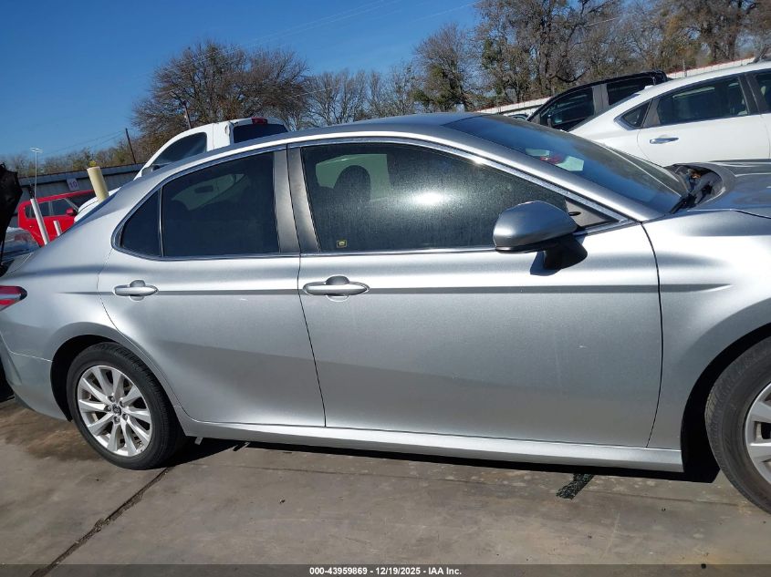 2018 Toyota Camry Le VIN: JTNB11HK8J3018470 Lot: 43959869
