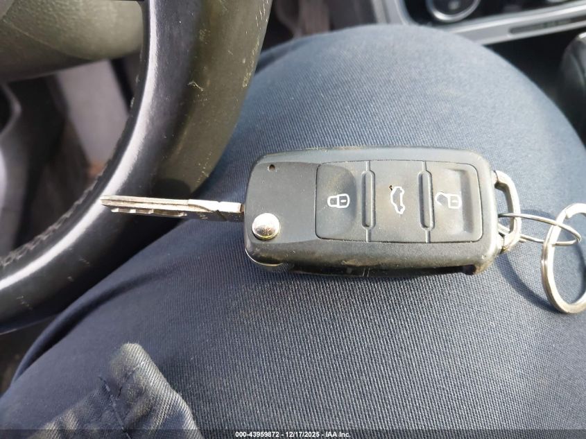 2012 Volkswagen Passat 2.5L Se VIN: 1VWBP7A34CC090713 Lot: 43959872