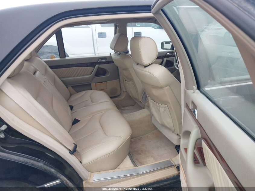1999 Mercedes-Benz S 500 VIN: WDBGA51G2XA424710 Lot: 43959874