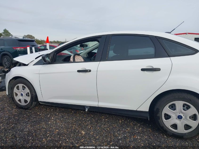 2017 Ford Focus S VIN: 1FADP3E28HL301933 Lot: 43959894