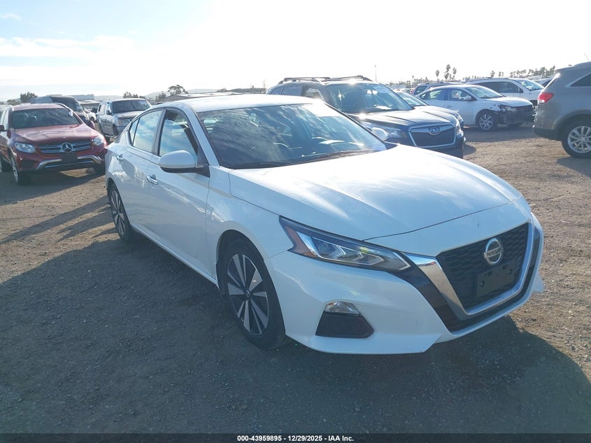 2022 Nissan Altima Sv Fwd