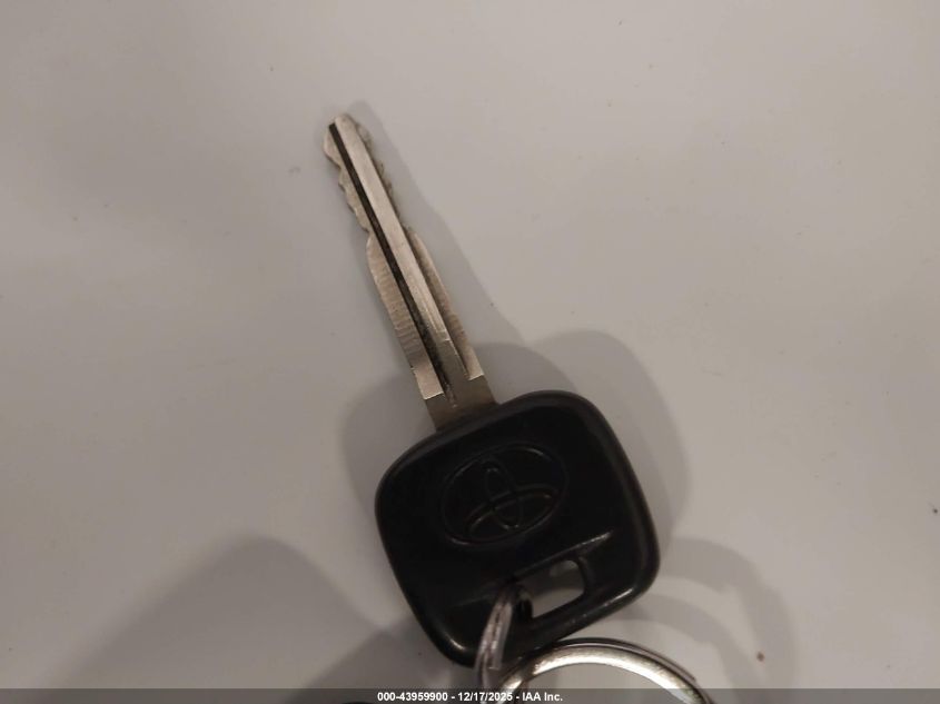 2003 Toyota Corolla Le VIN: 1NXBR32E73Z185276 Lot: 43959900