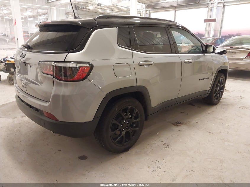 VIN 3C4NJCBBXNT210912 2022 JEEP COMPASS ALTITUDE FWD
