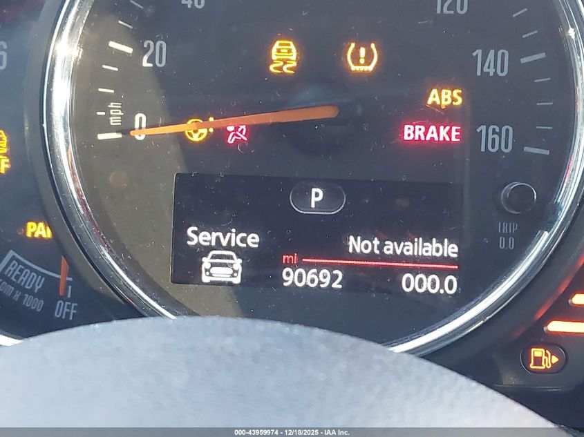 2017 Mini Clubman Cooper VIN: WMWLU1C52H2C41847 Lot: 43959974