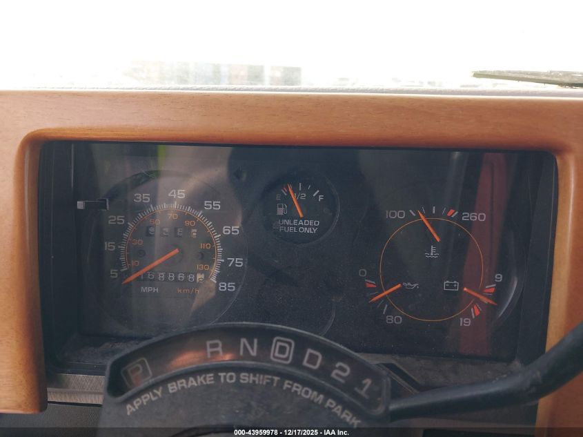 1994 GMC Rally Wagon / Van G2500 VIN: 1GDEG25KXRF535723 Lot: 43959978