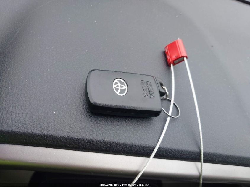 2018 Toyota Rav4 Adventure VIN: 2T3RFREV2JW778036 Lot: 43960002