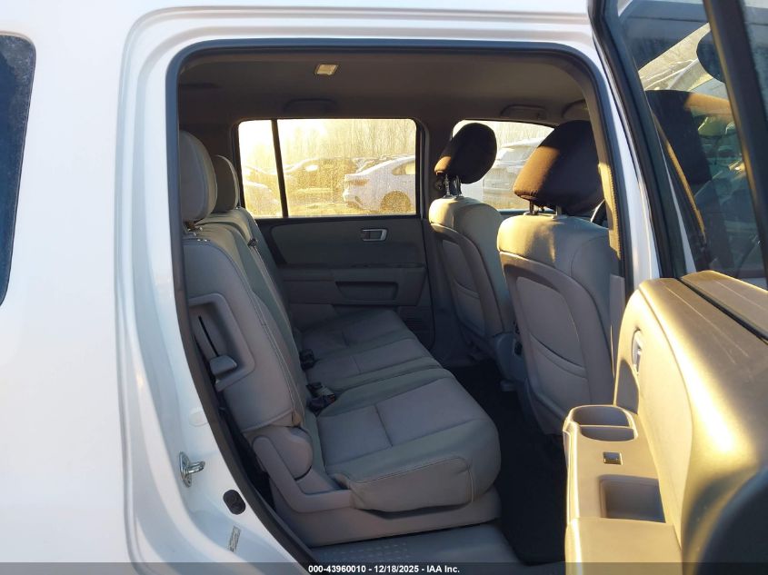 2014 Honda Pilot Ex VIN: 5FNYF4H41EB029662 Lot: 43960010