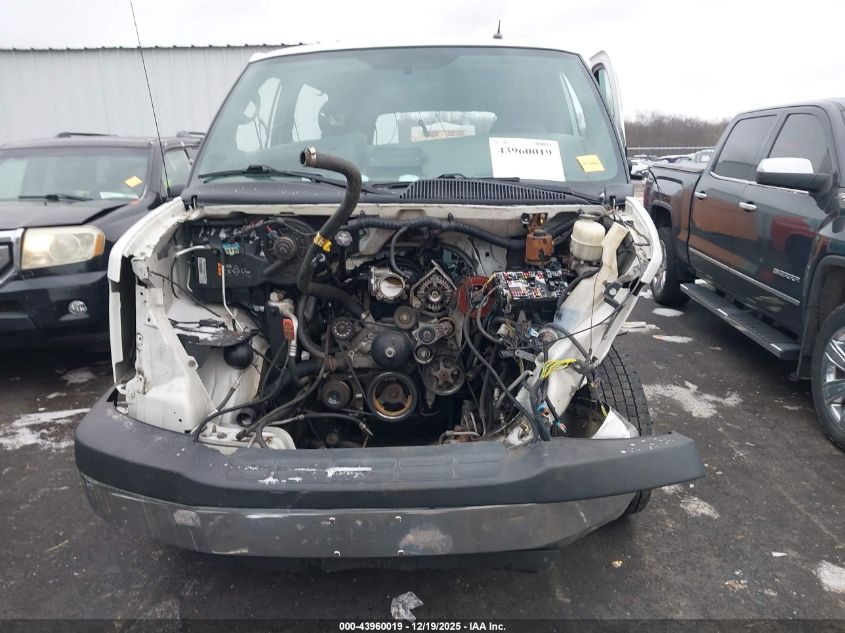 2015 Chevrolet Express 2500 Work Van VIN: 1GCWGGCF4F1270155 Lot: 43960019