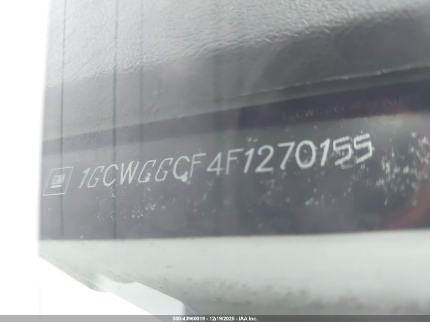 2015 Chevrolet Express 2500 Work Van VIN: 1GCWGGCF4F1270155 Lot: 43960019