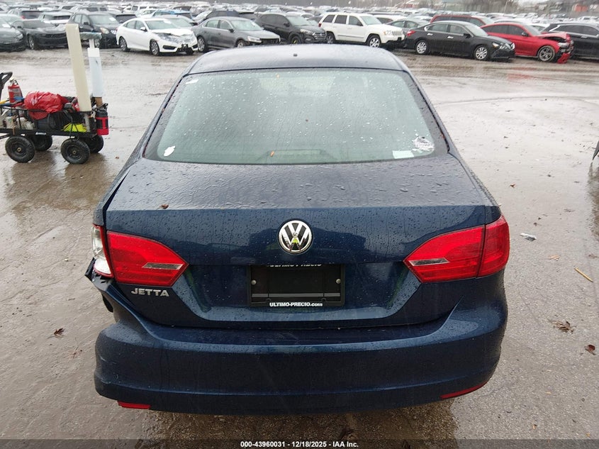 2011 Volkswagen Jetta 2.0L S VIN: 3VW2K7AJ8BM313443 Lot: 43960031