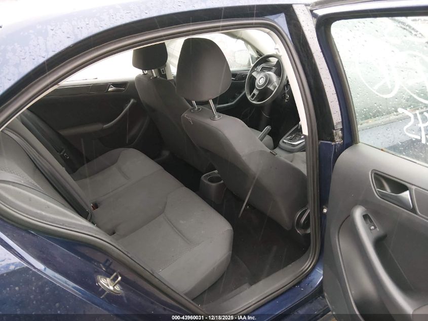 2011 Volkswagen Jetta 2.0L S VIN: 3VW2K7AJ8BM313443 Lot: 43960031