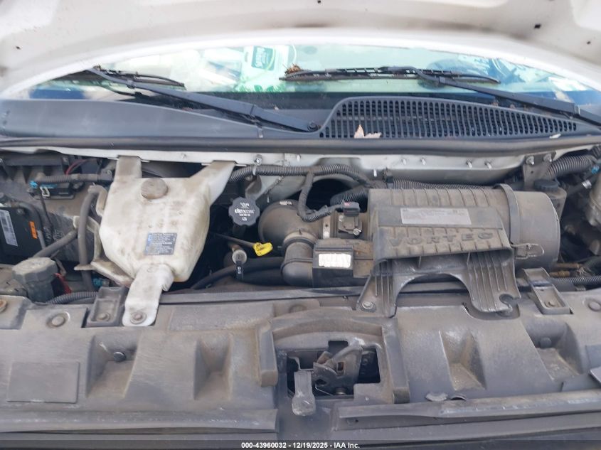 2018 Chevrolet Express 2500 Work Van VIN: 1GCWGAFG7J1344680 Lot: 43960032