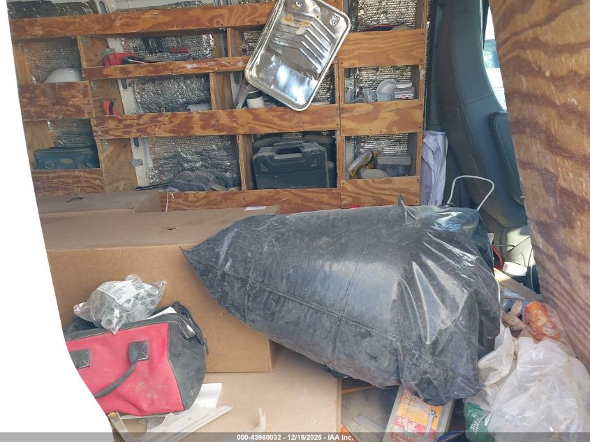 2018 Chevrolet Express 2500 Work Van VIN: 1GCWGAFG7J1344680 Lot: 43960032