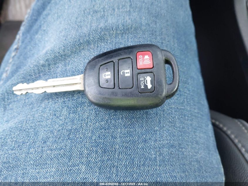 2016 Toyota Corolla S Plus VIN: 5YFBURHE5GP517165 Lot: 43960102