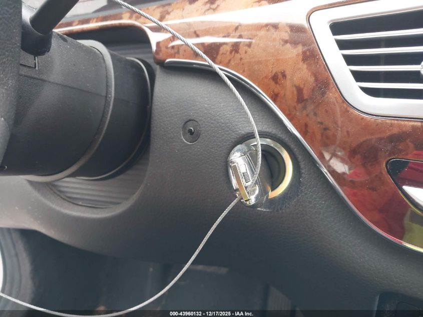 2007 Mercedes-Benz S 550 VIN: WDDNG71X17A070011 Lot: 43960132