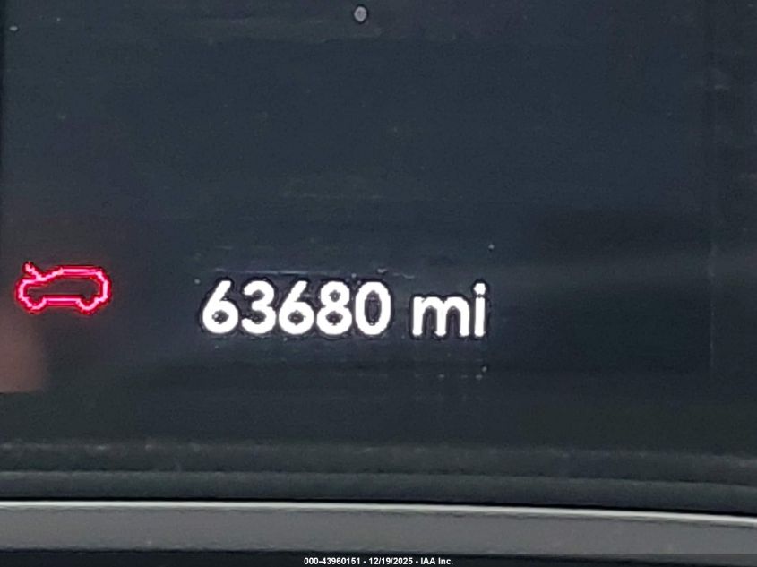 2019 Jeep Cherokee Latitude Plus 4X4 VIN: 1C4PJMLB4KD211116 Lot: 43960151