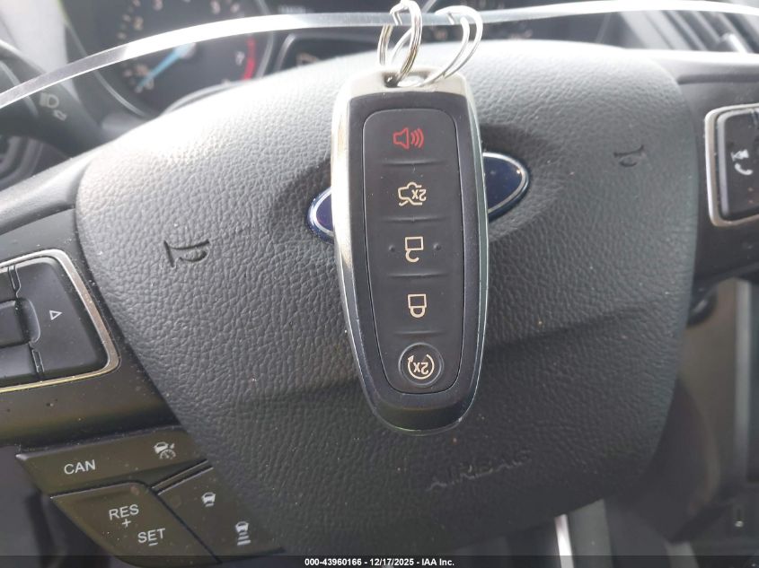 2019 Ford Escape Sel VIN: 1FMCU0HD5KUB45986 Lot: 43960166