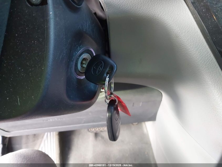 2015 Toyota Sienna Le 8 Passenger VIN: 5TDKK3DC5FS574320 Lot: 43960181