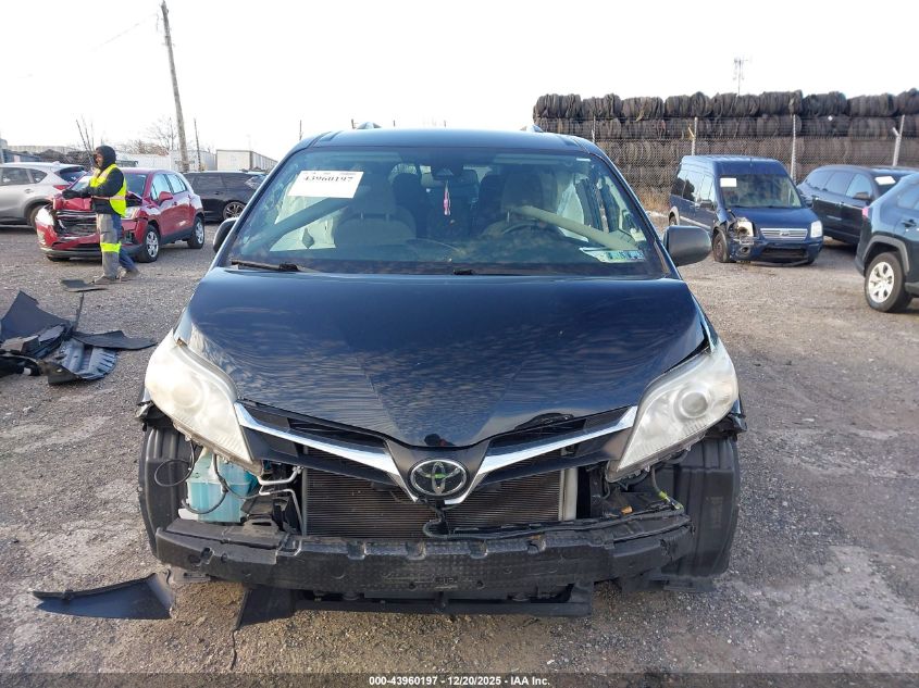 2018 Toyota Sienna Le 8 Passenger VIN: 5TDKZ3DC6JS916913 Lot: 43960197