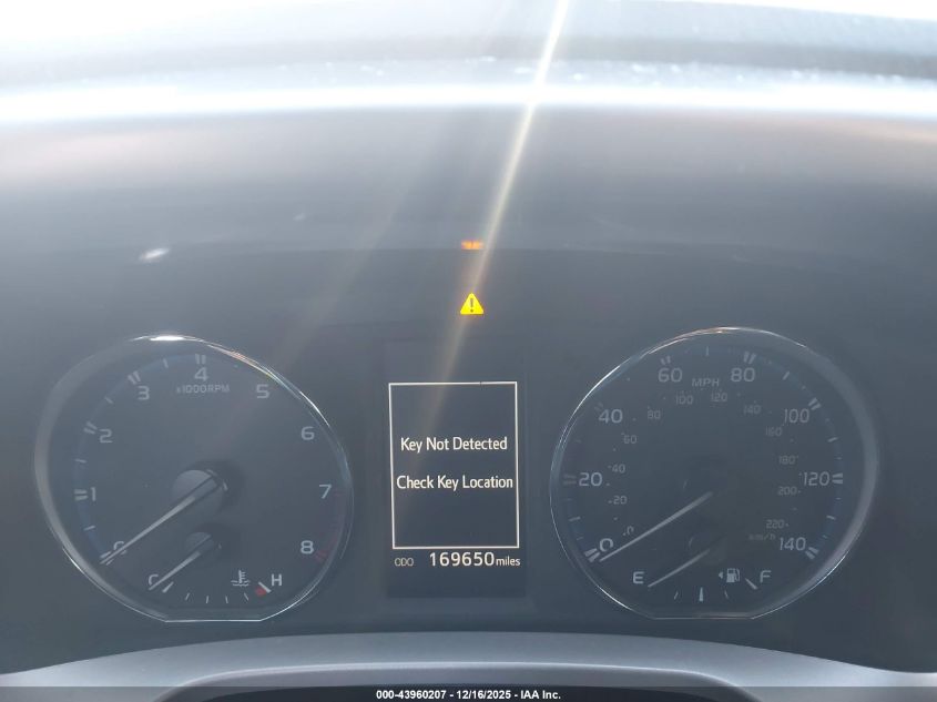 2017 Toyota Rav4 Limited VIN: JTMDFREV2HJ156622 Lot: 43960207