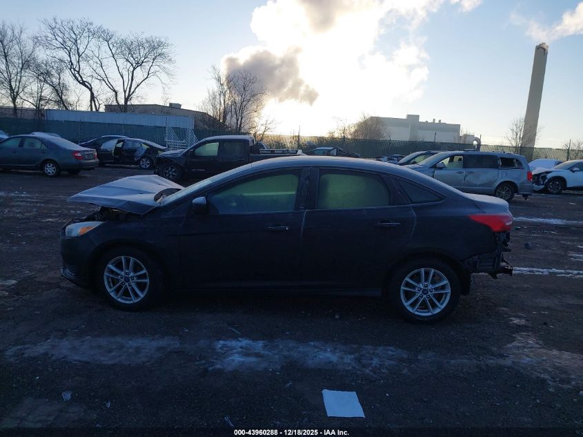 2018 Ford Focus Se VIN: 1FADP3F25JL200899 Lot: 43960288