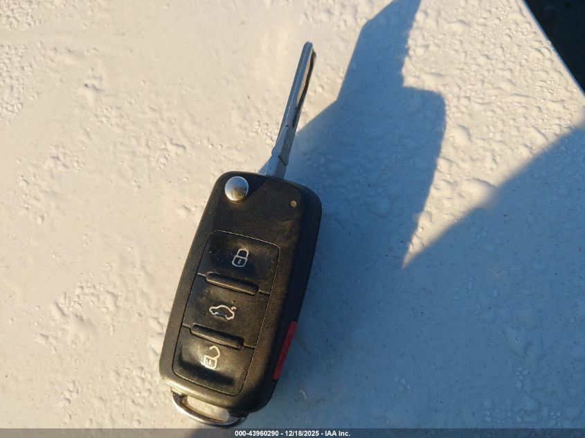 2013 Volkswagen Passat 2.5L Se VIN: 1VWBP7A31DC069299 Lot: 43960290