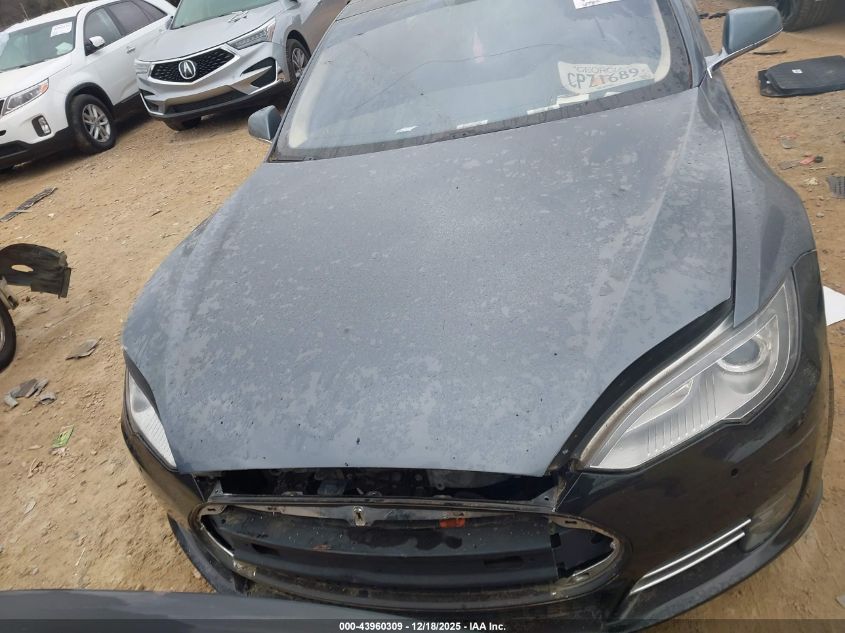 2014 Tesla Model S P85 VIN: 5YJSA1H14EFP38336 Lot: 43960309