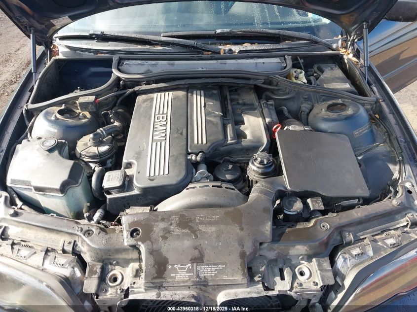 2005 BMW 325I VIN: WBAAZ33425KW76548 Lot: 43960318