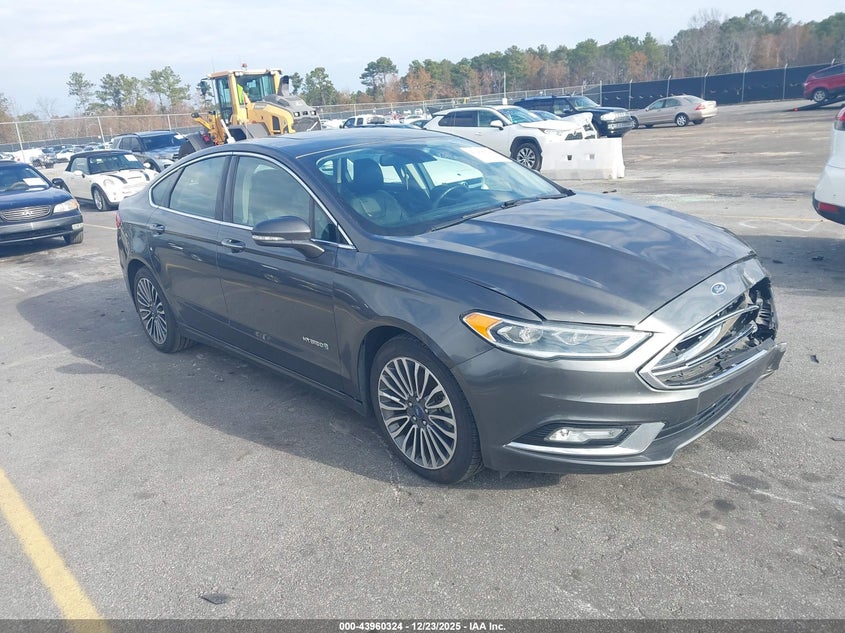 3FA6P0RU3JR273808 2018 Ford Fusion Hybrid Titanium auction photo 1