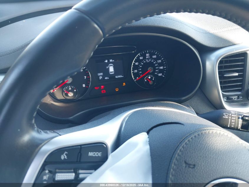 2020 Kia Sorento 2.4L Lx VIN: 5XYPGDA38LG702642 Lot: 43960326