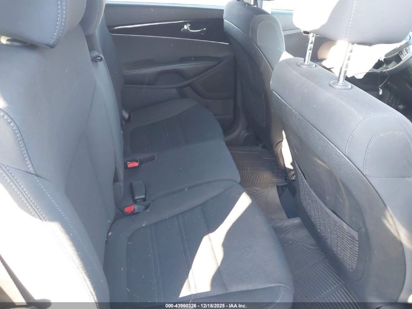 2020 Kia Sorento 2.4L Lx VIN: 5XYPGDA38LG702642 Lot: 43960326