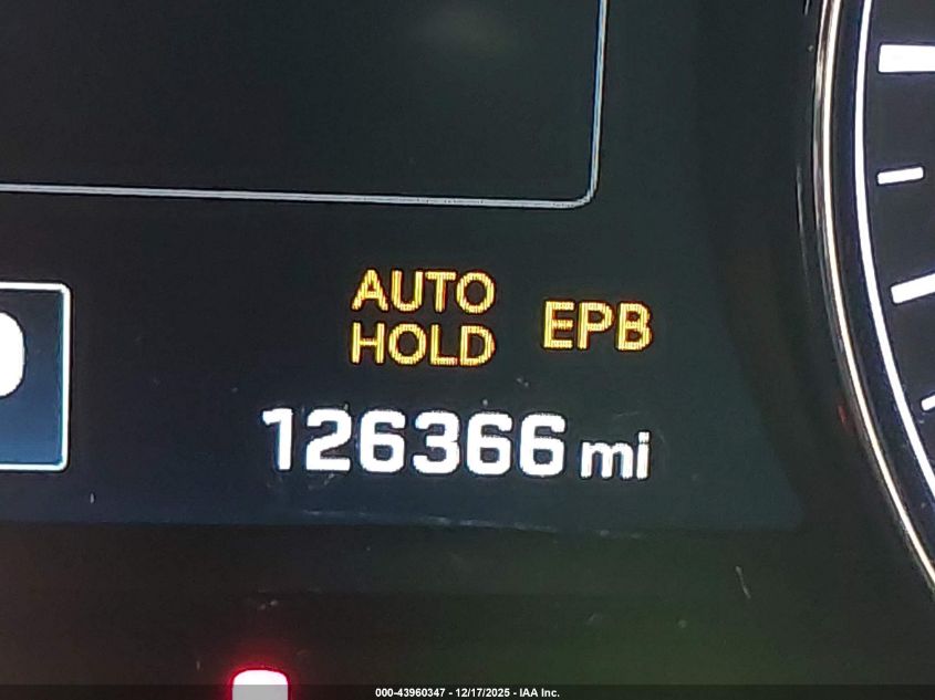 2015 Hyundai Genesis 3.8 VIN: KMHGN4JE3FU076830 Lot: 43960347