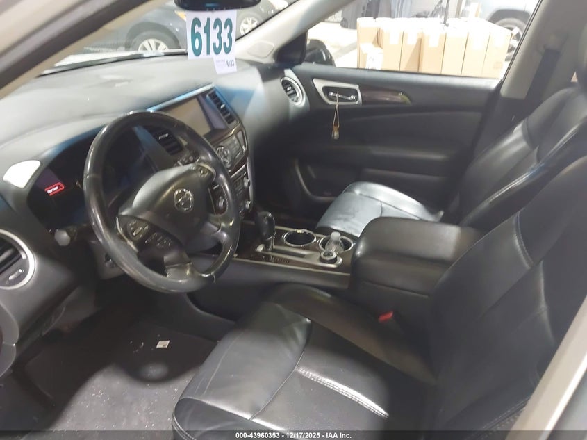 2015 Nissan Pathfinder Platinum