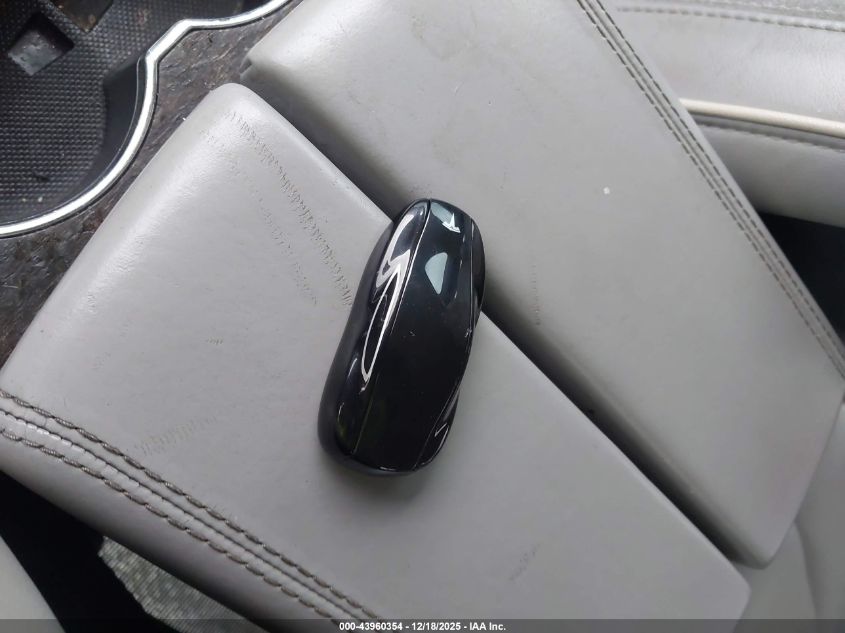 2013 Tesla Model S Performance VIN: 5YJSA1DP0DFP21946 Lot: 43960354