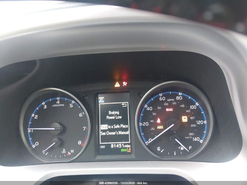 2018 Toyota Rav4 Xle VIN: JTMWFREVXJJ176390 Lot: 43960355