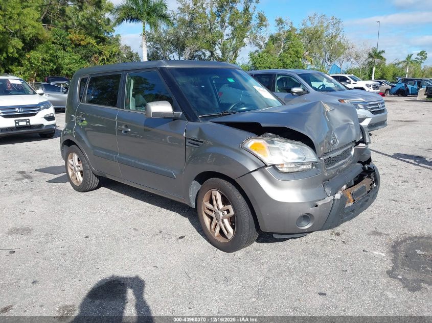 2011 Kia Soul +